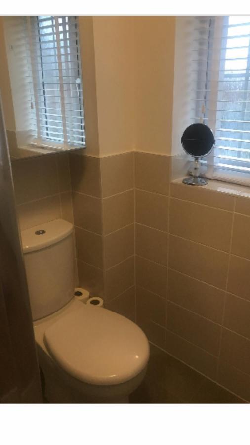 Double Room With En-Suite. Central For North West Rainhill Eksteriør billede