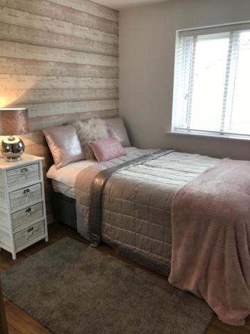 Double Room With En-Suite. Central For North West Rainhill Eksteriør billede